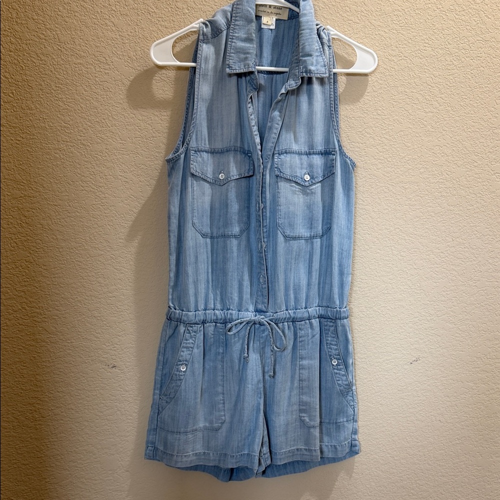 Cloth & Stone Chambray Denim Romper small worn once